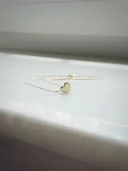 Ожерелье с сердечком