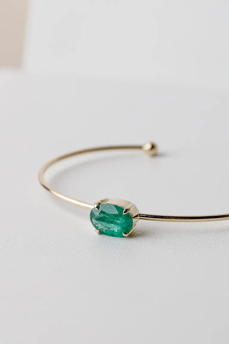 Bracelet with Emerald — photo 3
